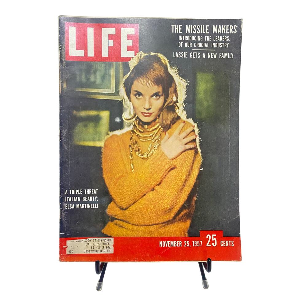 LIFE Magazine November 25 1957 Elsa Martinelli Cover Egypt Nasser Olive Branch